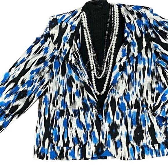 Theresa Renz  Blazer Jacket  - Picture 2 of 13